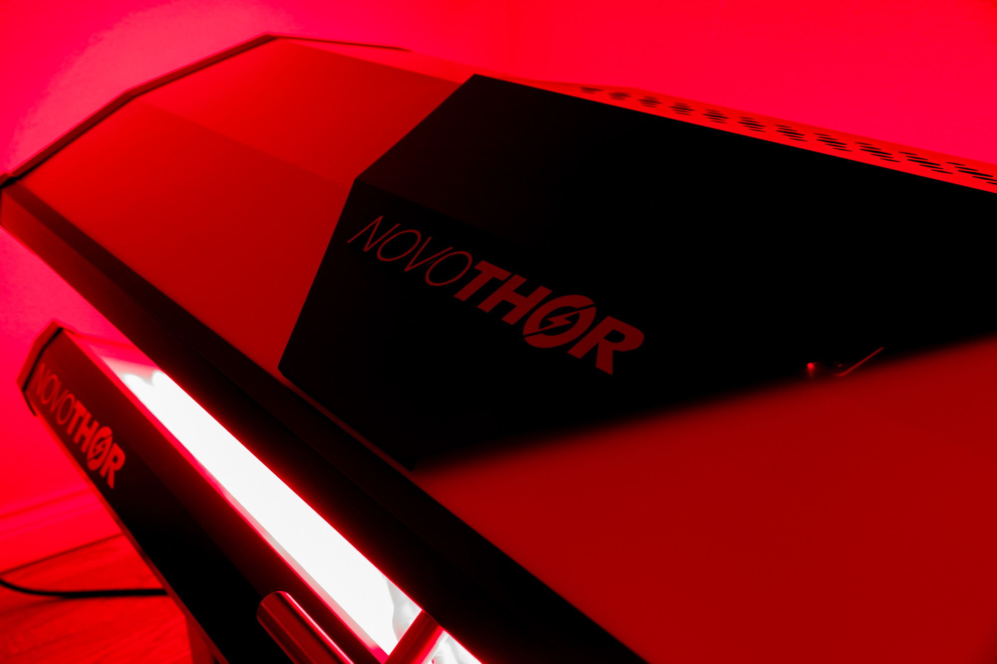 What Exactly Is Red Light Therapy? - Aria Integrative Health